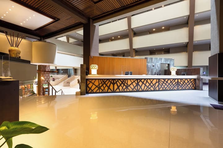 Crowne Plaza Corobici, an IGH Hotel