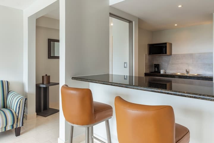 Crowne Plaza Corobici, an IGH Hotel