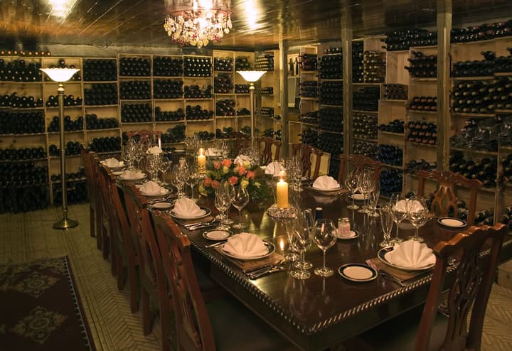 Graycliff Hotel And Restaurant