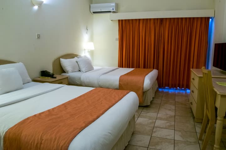 Siesta Hotel