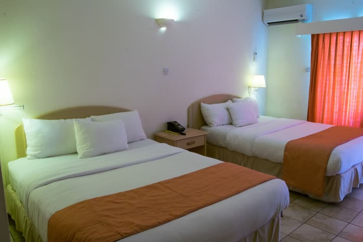 Siesta Hotel