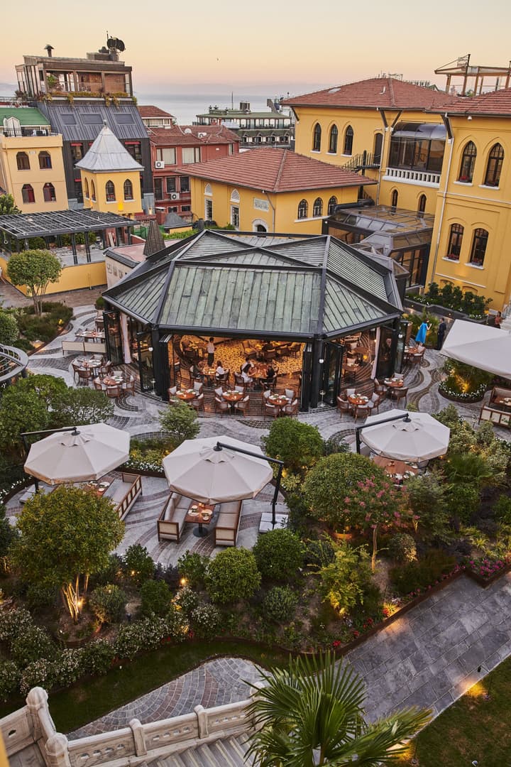 Four Seasons Hotel Istanbul at Sultanahmet - Special Class