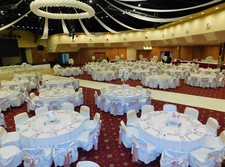TOP HOTEL Praha & Conference Centre