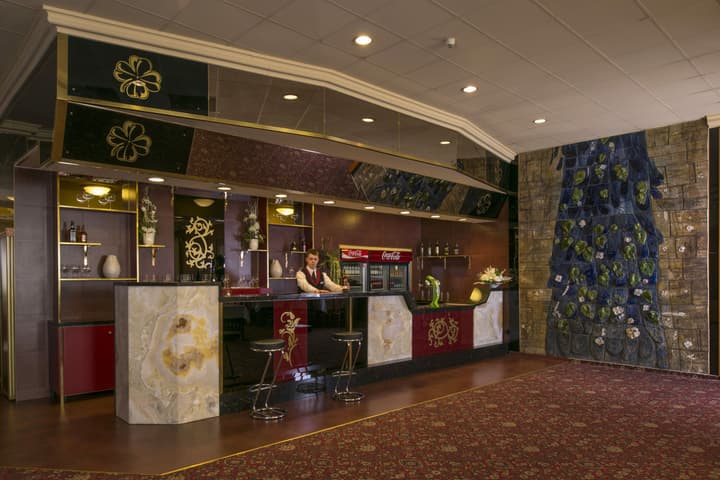 TOP HOTEL Praha & Conference Centre