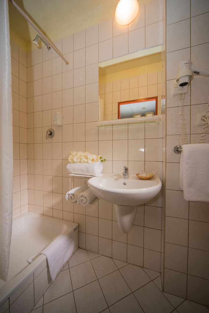 TOP HOTEL Praha & Conference Centre