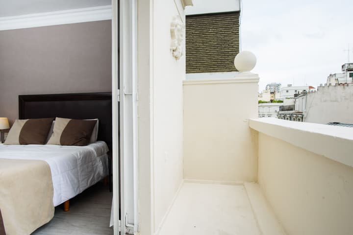 1253 Recoleta Small Hotel
