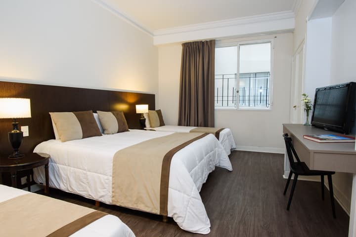 1253 Recoleta Small Hotel
