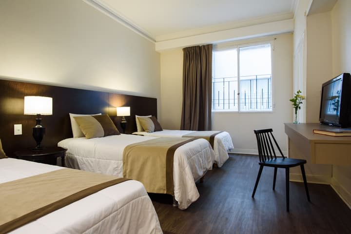 1253 Recoleta Small Hotel