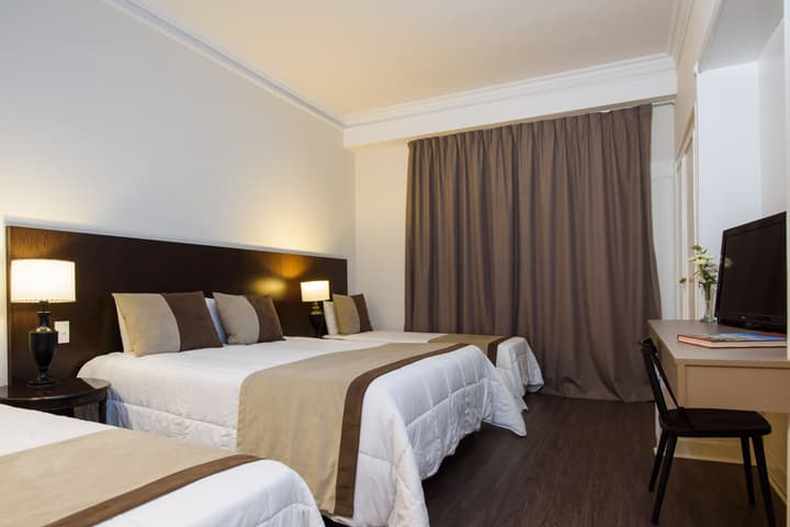 1253 Recoleta Small Hotel