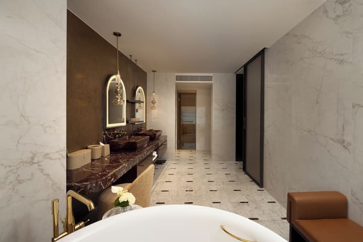 The Kunlun Hua Ting Hotel & Towers,Shanghai