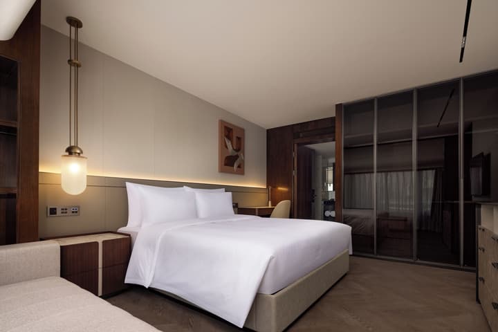 The Kunlun Hua Ting Hotel & Towers,Shanghai