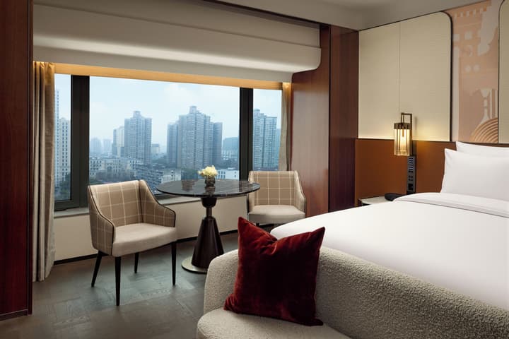 The Kunlun Hua Ting Hotel & Towers,Shanghai