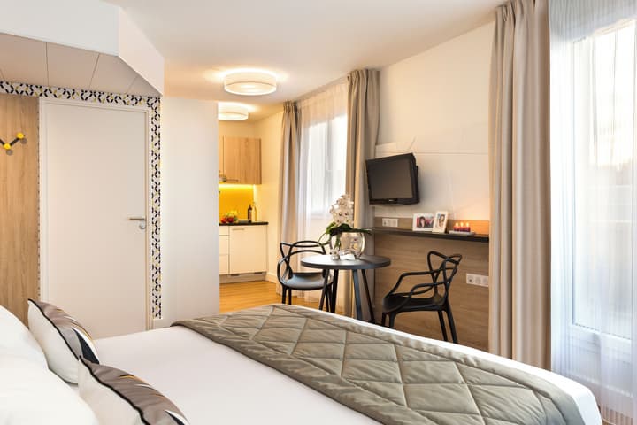 Citadines Tour Eiffel Paris