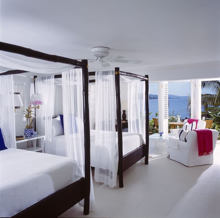 Round Hill Hotel And Villas