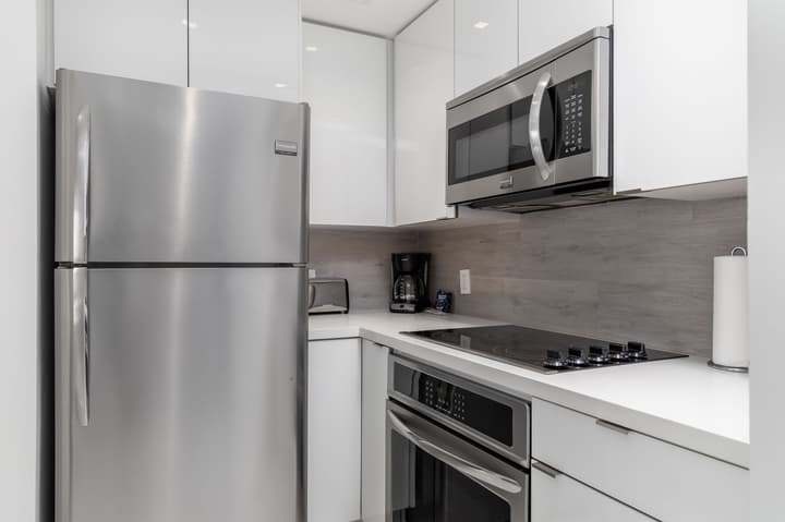 Fortune House Hotel Suites