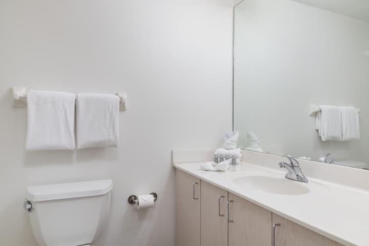 Fortune House Hotel Suites