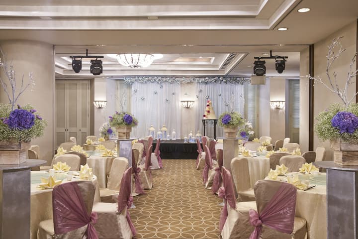Rendezvous Hotel Singapore by Far East Hospitality