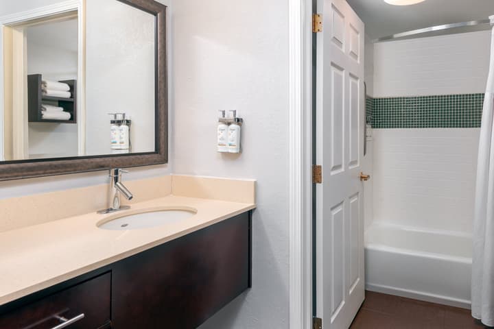Staybridge Suites Miami Doral Area by IHG