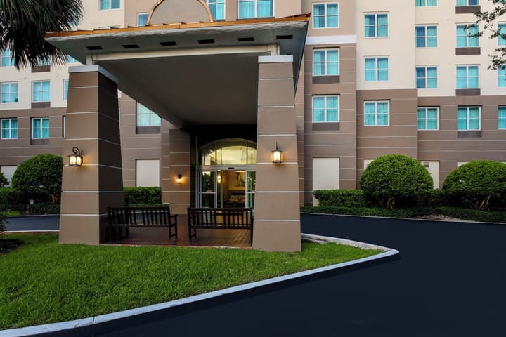 Staybridge Suites Miami Doral Area by IHG