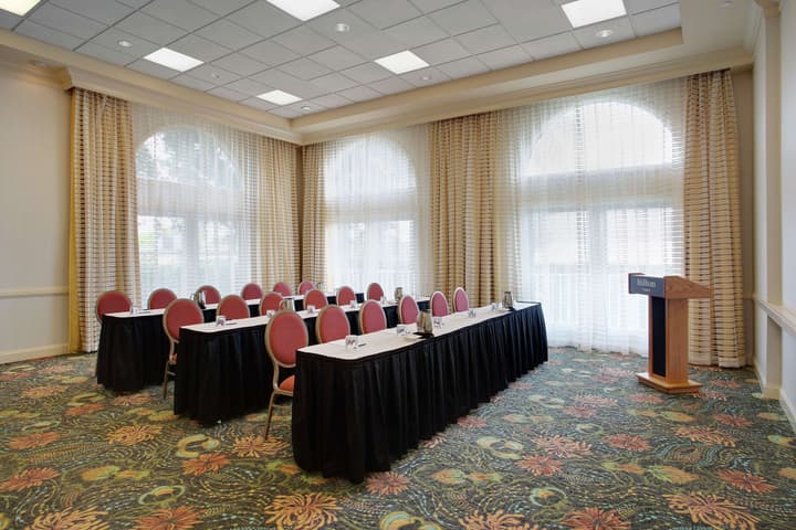 Hilton Naples