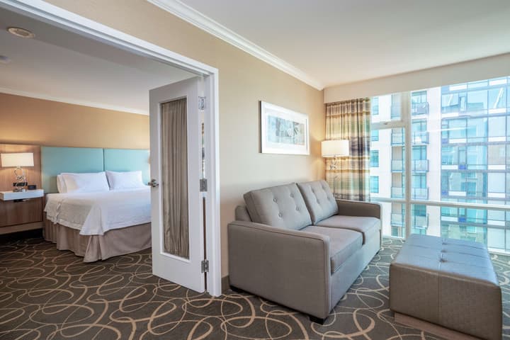 Hampton Inn and Suites by Hilton, Downtown Vancouver