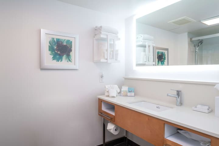 Hampton Inn and Suites by Hilton, Downtown Vancouver