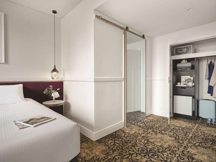 Rendezvous Hotel Melbourne