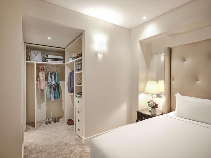 Rendezvous Hotel Melbourne