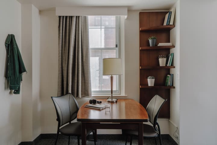 Club Quarters Hotel Rittenhouse Square, Philadelphia