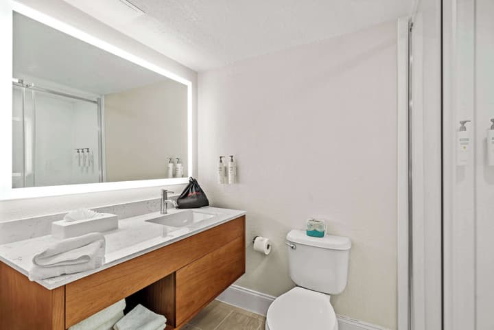 Sonesta Essential Orlando Airport