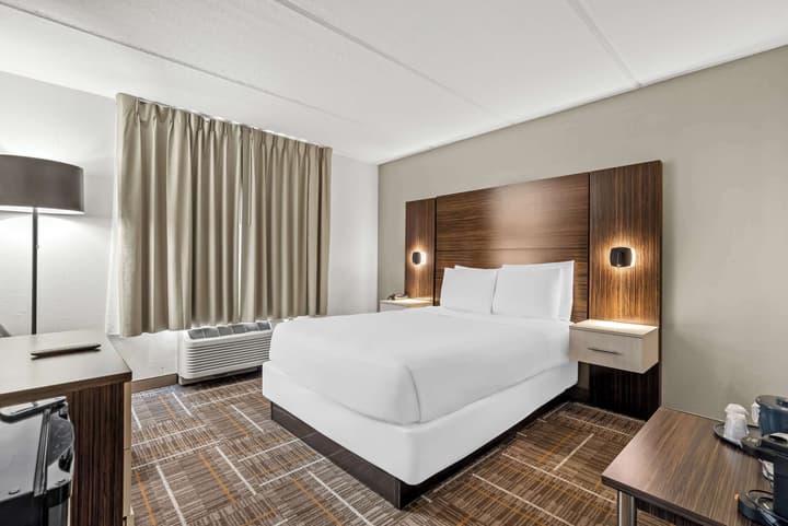 Sonesta Essential Orlando Airport