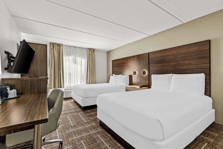 Sonesta Essential Orlando Airport