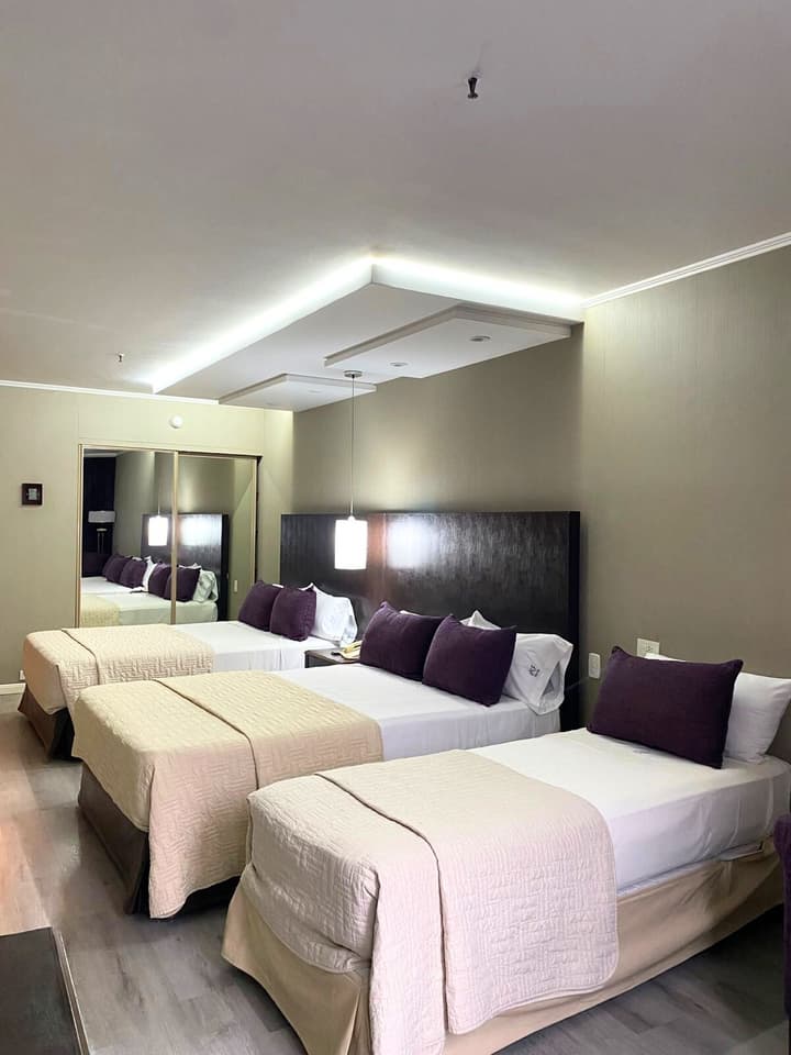 Howard Johnson Plaza Buenos Aires Florida Street by Wyndham