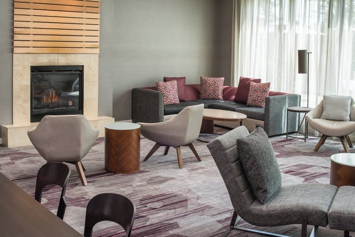 Courtyard by Marriott Seattle Federal Way