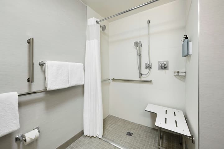 Courtyard by Marriott Seattle Federal Way