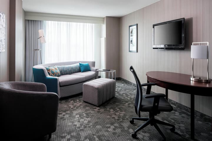 Courtyard by Marriott Seattle Federal Way