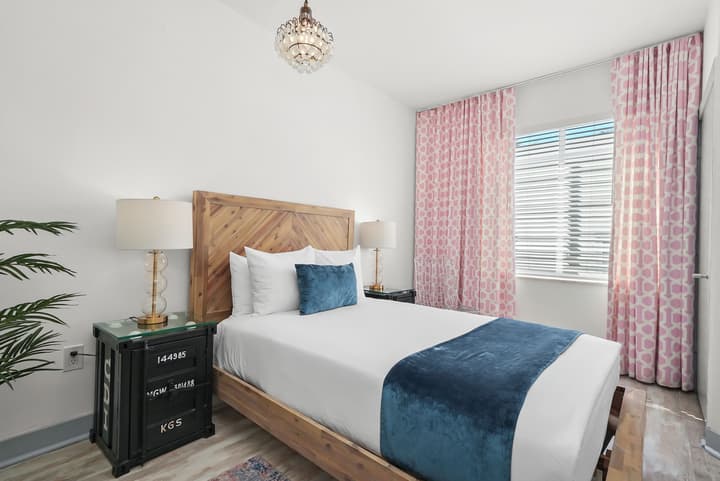The Whitelaw Hotel