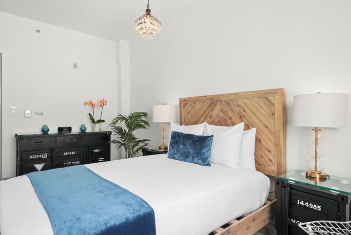 The Whitelaw Hotel