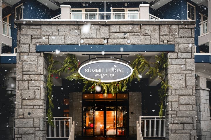 Summit Lodge Boutique Hotel