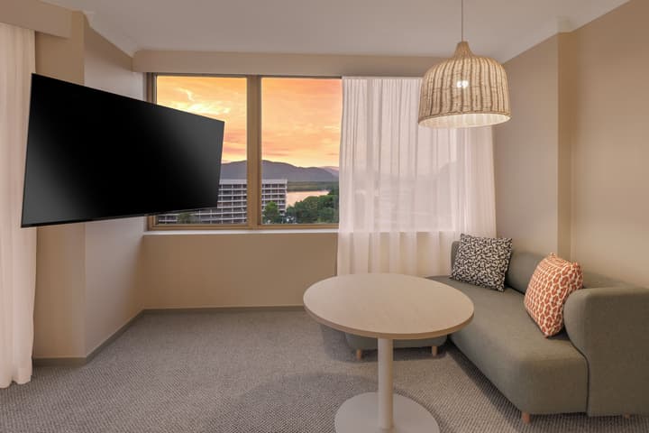Pacific Hotel Cairns