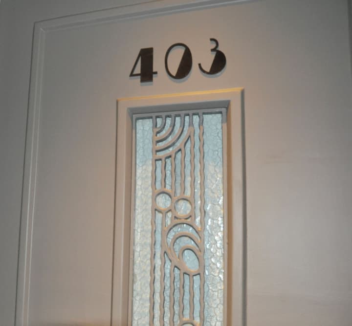 Broadway Hotel & Suites
