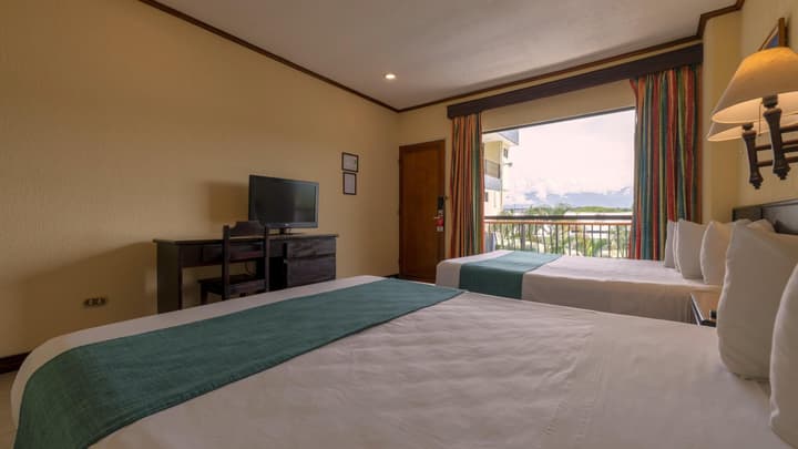 Best Western Hotel & Casino Kamuk