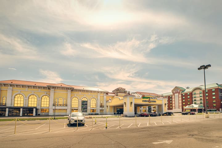 Casino Queen Hotel