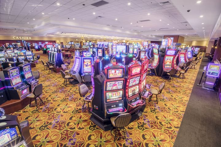Casino Queen Hotel