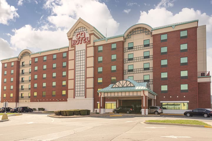Casino Queen Hotel