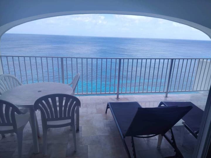 Coral Princess Hotel & Dive Resort