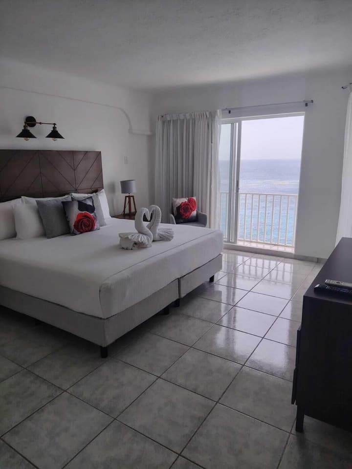 Coral Princess Hotel & Dive Resort