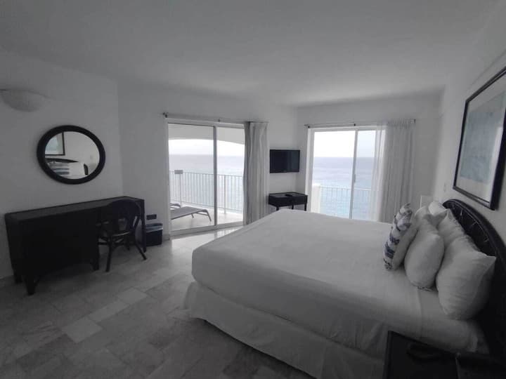 Coral Princess Hotel & Dive Resort