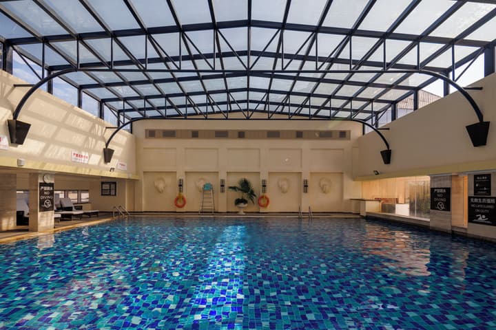 Sheraton Chengdu Lido Hotel