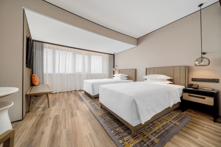 Sheraton Chengdu Lido Hotel